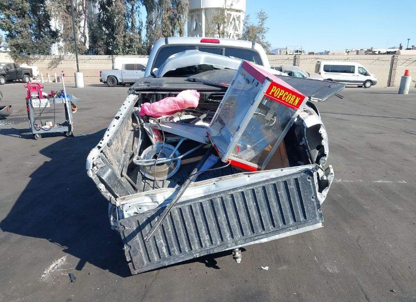Photo 17 of 2008 Toyota Tacoma PRERUNNER V6 (VIN 5TEKU72N18Z502185)