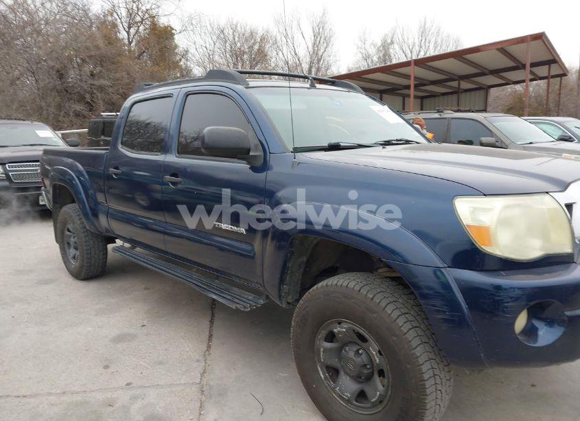 Photo 13 of 2006 Toyota Tacoma PRERUNNER V6 (VIN 5TEKU72N36Z294372)