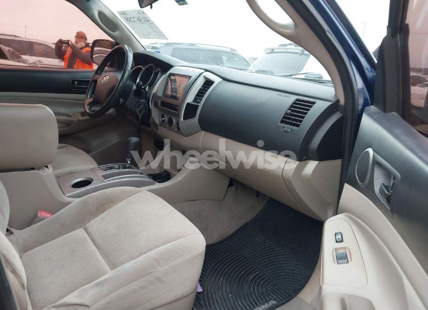 Photo 5 of 2006 Toyota Tacoma PRERUNNER V6 (VIN 5TEKU72N36Z294372)