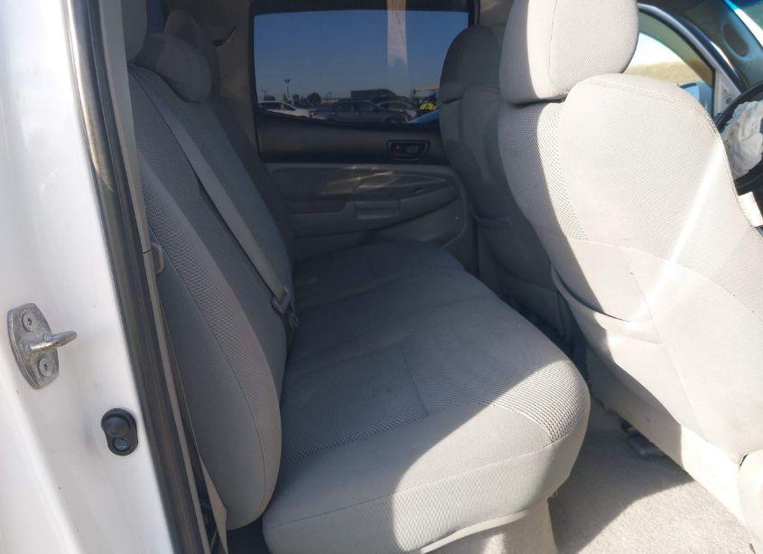 Photo 5 of 2008 Toyota Tacoma DBL CAB PRERUNNER LNG BED (VIN 5TEKU72N58Z503470)