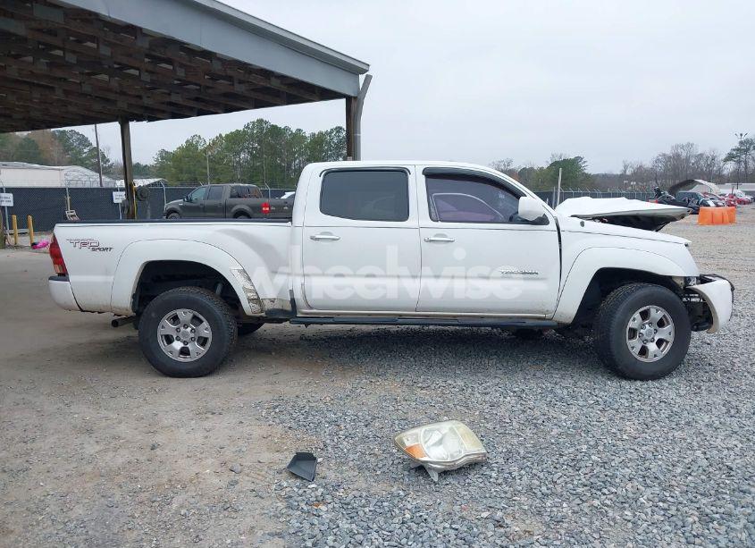 Photo 13 of 2007 Toyota Tacoma DBL CAB PRERUNNER LNG BED (VIN 5TEKU72N67Z418118)