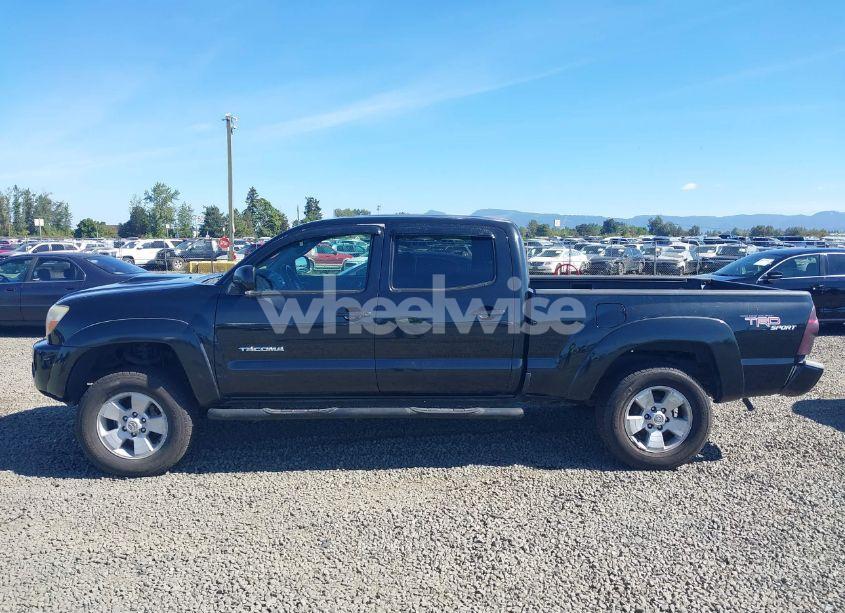 Photo 14 of 2007 Toyota Tacoma PRERUNNER V6 (VIN 5TEKU72NX7Z463157)