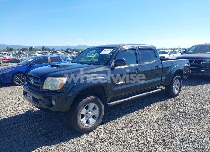 Photo 2 of 2007 Toyota Tacoma PRERUNNER V6 (VIN 5TEKU72NX7Z463157)