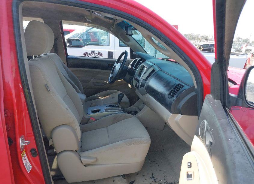 Photo 5 of 2008 Toyota Tacoma PRERUNNER V6 (VIN 5TEKU72NX8Z502203)