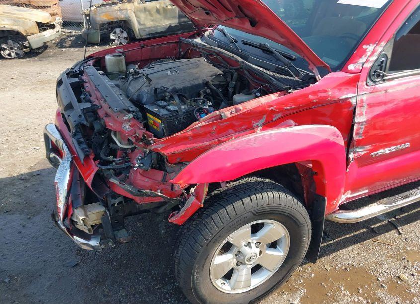 Photo 6 of 2008 Toyota Tacoma PRERUNNER V6 (VIN 5TEKU72NX8Z502203)