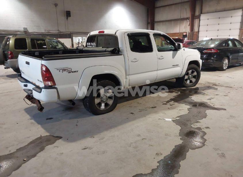 Photo 4 of 2008 Toyota Tacoma DOUBLE CAB (VIN 5TELU42N08Z564423)