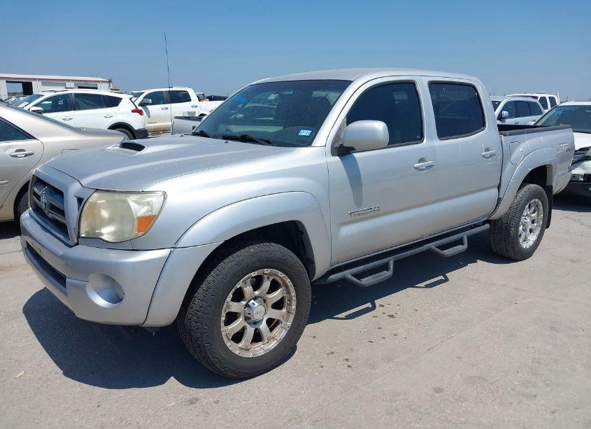 Photo 2 of 2009 Toyota Tacoma BASE V6 (VIN 5TELU42N09Z615517)