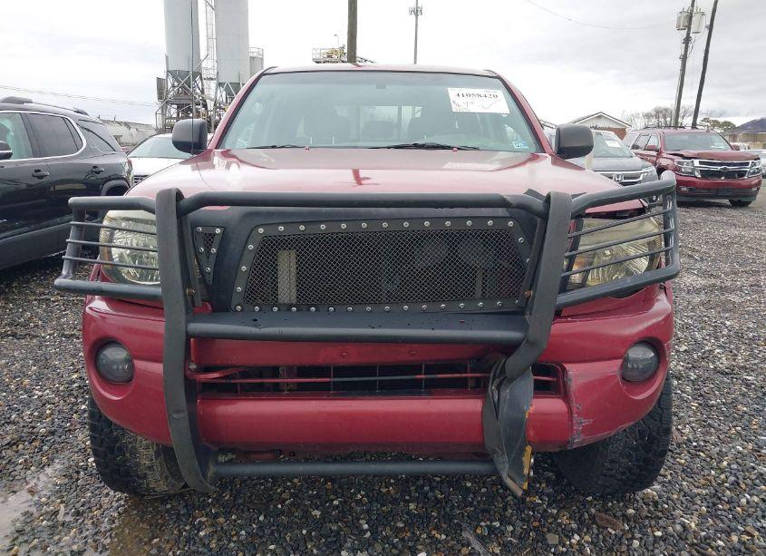 Photo 13 of 2005 Toyota Tacoma DOUBLE CAB (VIN 5TELU42N15Z025028)