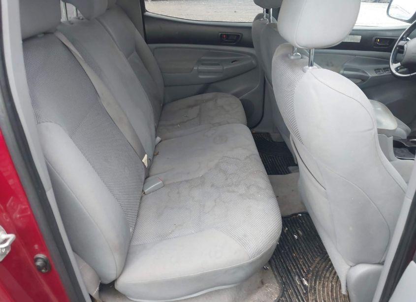 Photo 8 of 2005 Toyota Tacoma DOUBLE CAB (VIN 5TELU42N15Z025028)