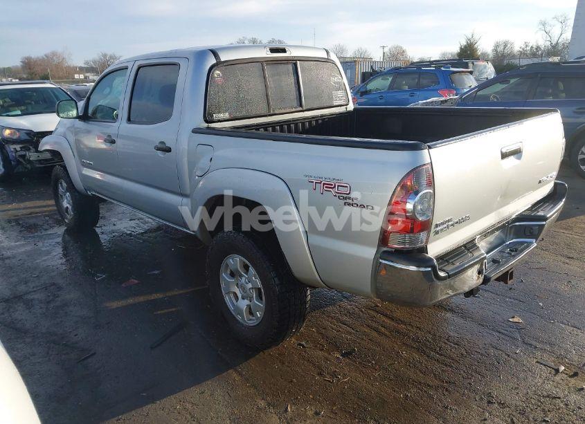 Photo 3 of 2006 Toyota Tacoma DOUBLE CAB (VIN 5TELU42N16Z153920)