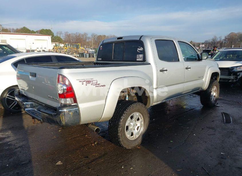 Photo 4 of 2006 Toyota Tacoma DOUBLE CAB (VIN 5TELU42N16Z153920)