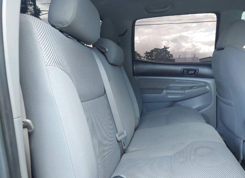 Photo 8 of 2006 Toyota Tacoma BASE V6 (VIN 5TELU42N16Z305016)