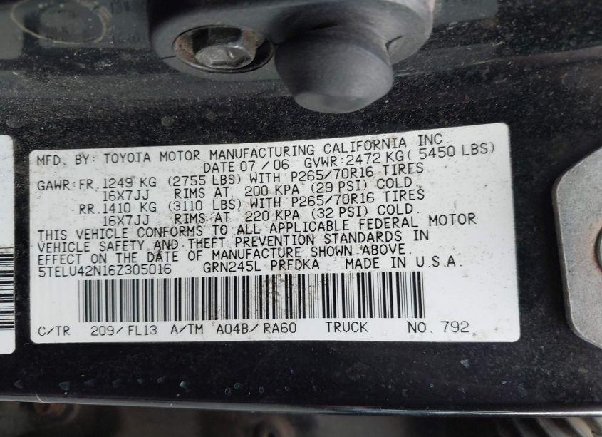 Photo 9 of 2006 Toyota Tacoma BASE V6 (VIN 5TELU42N16Z305016)