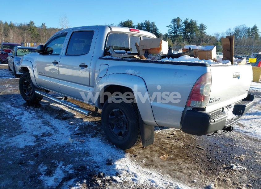 Photo 3 of 2005 Toyota Tacoma BASE V6 (VIN 5TELU42N25Z126207)
