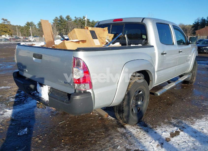 Photo 4 of 2005 Toyota Tacoma BASE V6 (VIN 5TELU42N25Z126207)