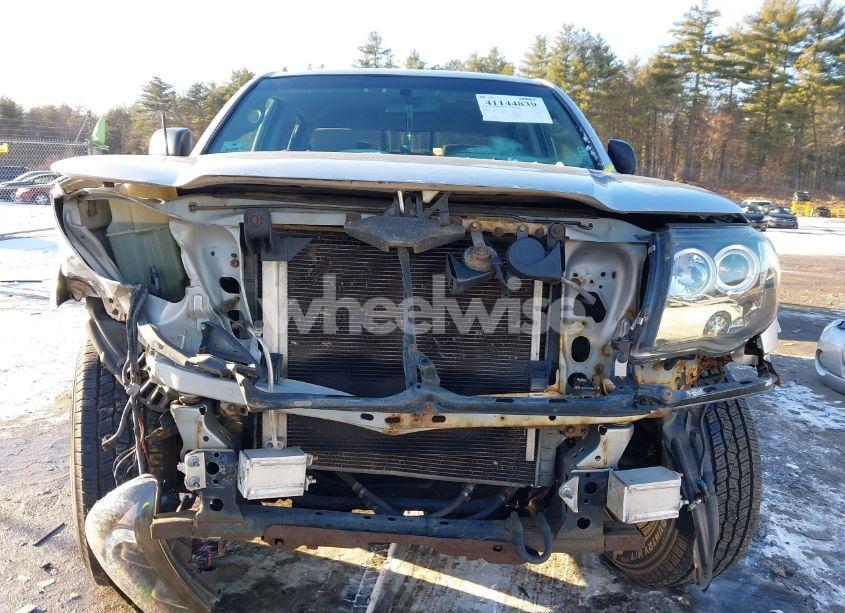 Photo 6 of 2005 Toyota Tacoma BASE V6 (VIN 5TELU42N25Z126207)