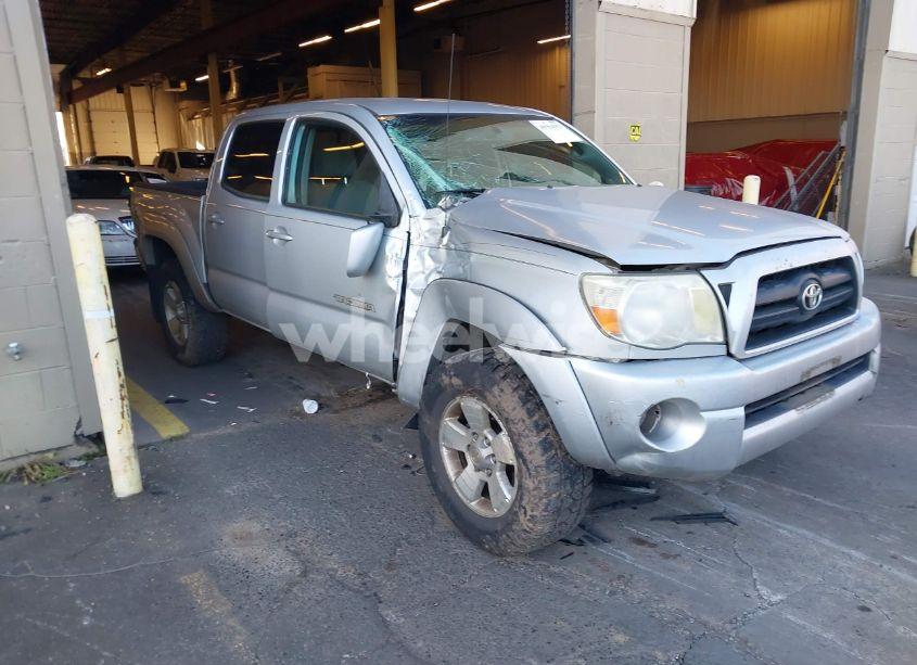 2006 Toyota Tacoma DOUBLE CAB (VIN 5TELU42N26Z240144) main photo