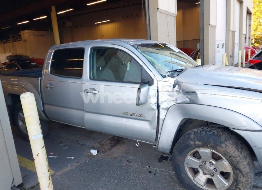 Photo 13 of 2006 Toyota Tacoma DOUBLE CAB (VIN 5TELU42N26Z240144)