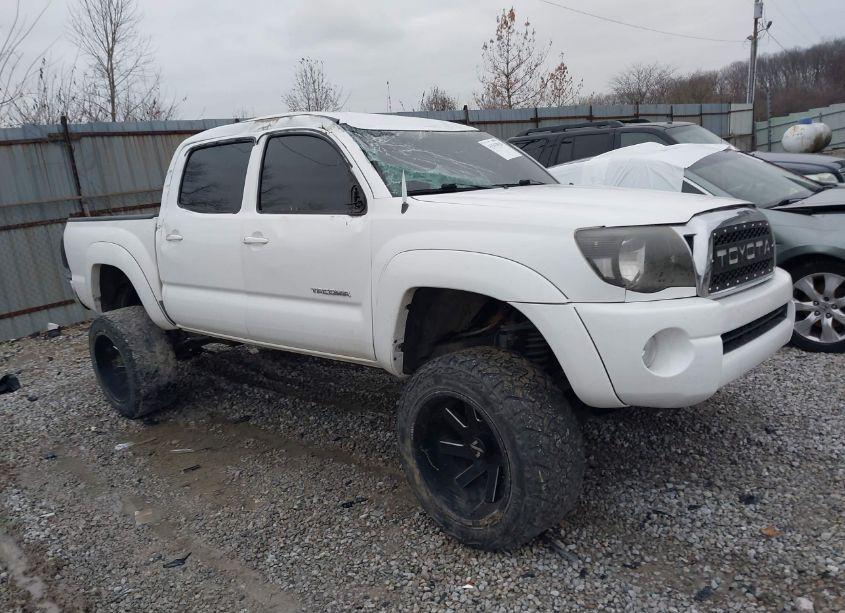 2007 Toyota Tacoma DOUBLE CAB (VIN 5TELU42N27Z426543) main photo