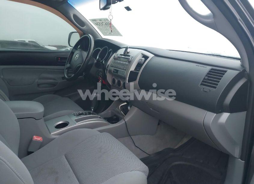 Photo 5 of 2009 Toyota Tacoma DOUBLE CAB (VIN 5TELU42N39Z610375)
