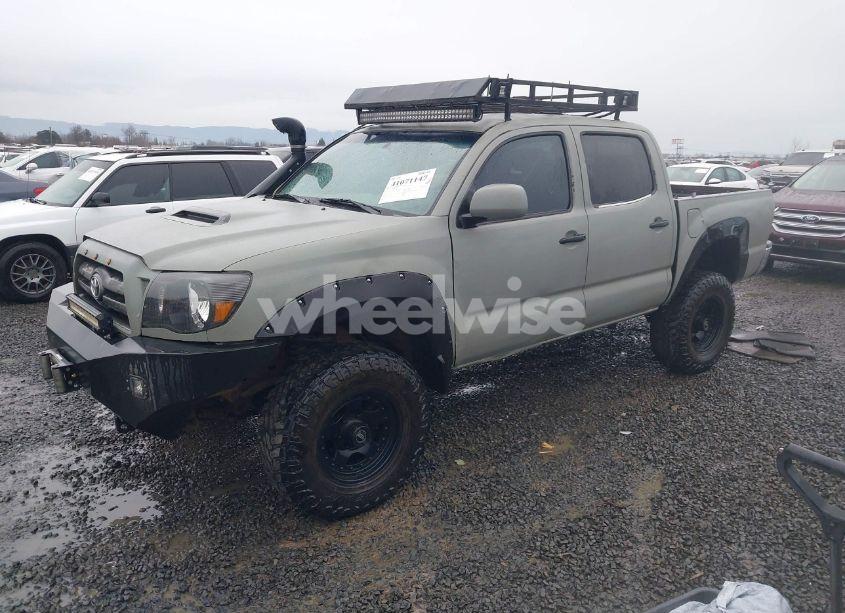 Photo 2 of 2005 Toyota Tacoma DOUBLE CAB (VIN 5TELU42N45Z065006)