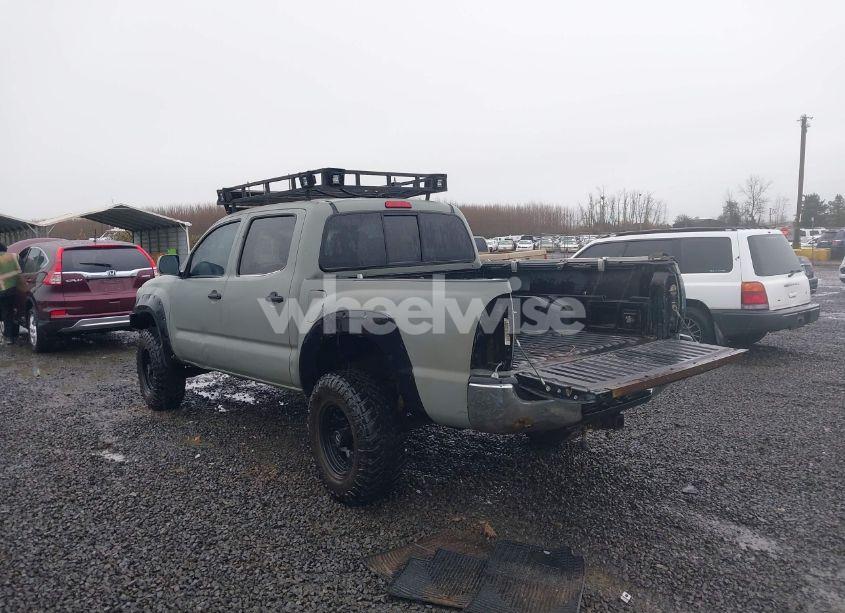 Photo 3 of 2005 Toyota Tacoma DOUBLE CAB (VIN 5TELU42N45Z065006)