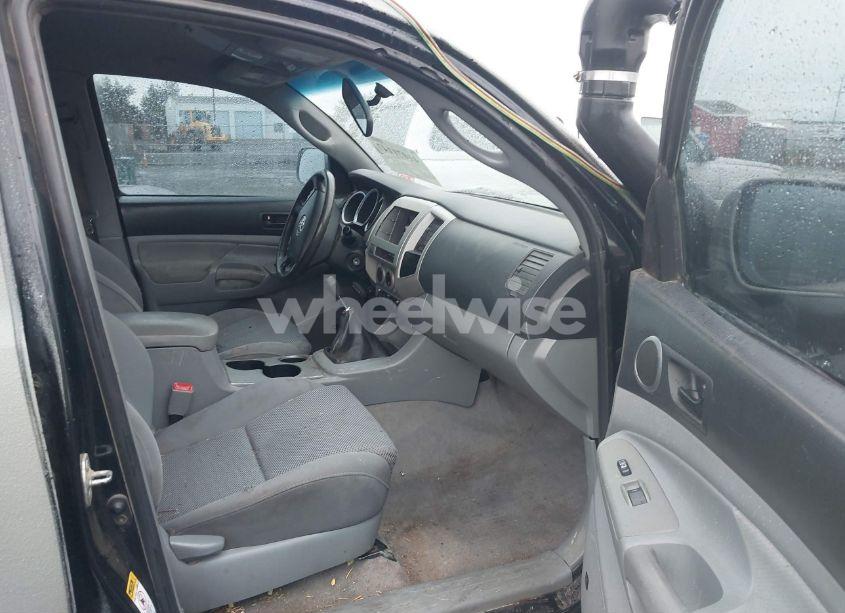 Photo 5 of 2005 Toyota Tacoma DOUBLE CAB (VIN 5TELU42N45Z065006)