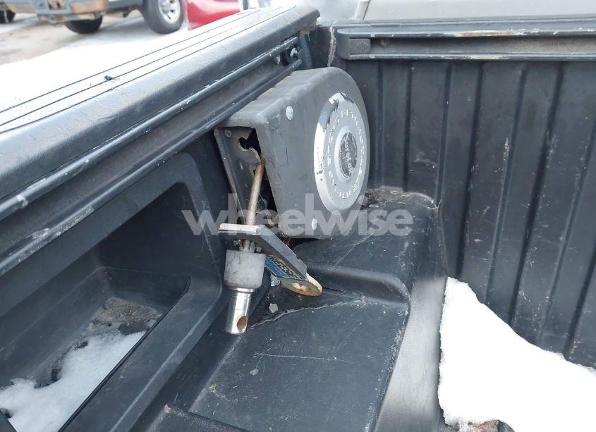 Photo 17 of 2005 Toyota Tacoma DOUBLE CAB (VIN 5TELU42N45Z088253)