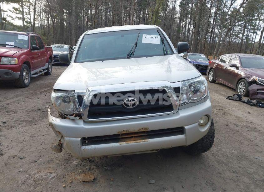 Photo 11 of 2005 Toyota Tacoma DOUBLE CAB (VIN 5TELU42N55Z069789)