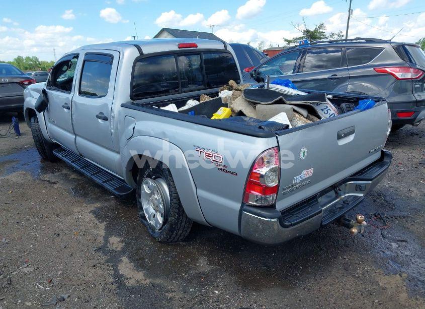 Photo 3 of 2006 Toyota Tacoma BASE V6 (VIN 5TELU42N56Z234046)
