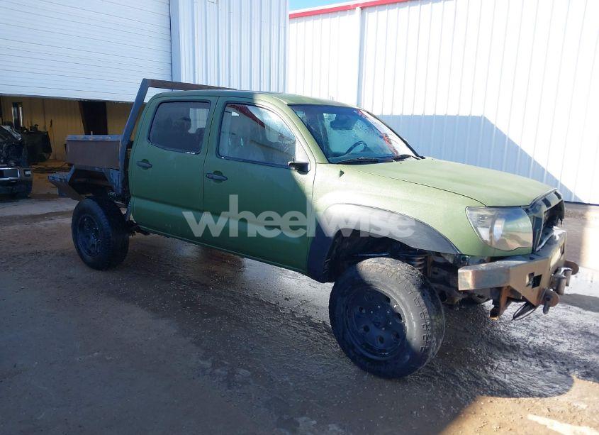 2006 Toyota Tacoma DOUBLE CAB (VIN 5TELU42N56Z240980) main photo