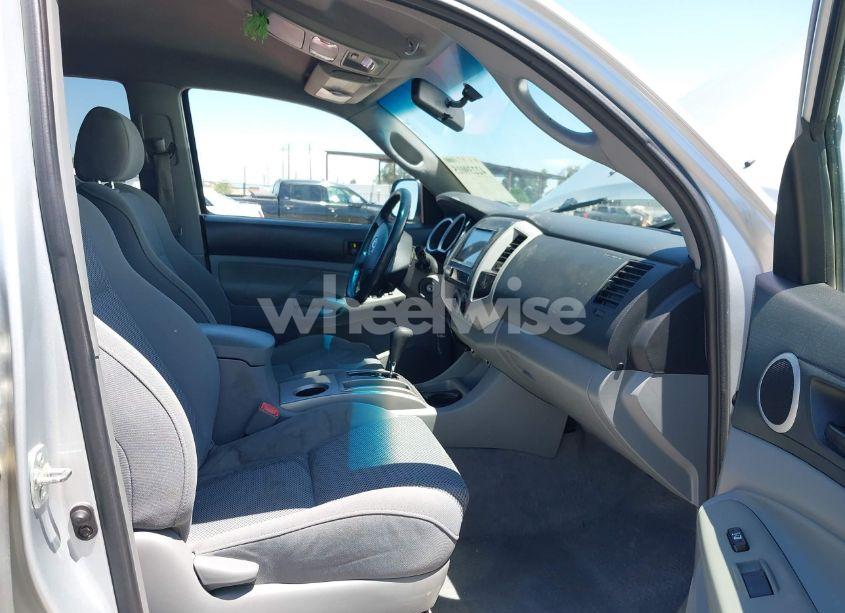 Photo 5 of 2006 Toyota Tacoma BASE V6 (VIN 5TELU42N66Z272451)