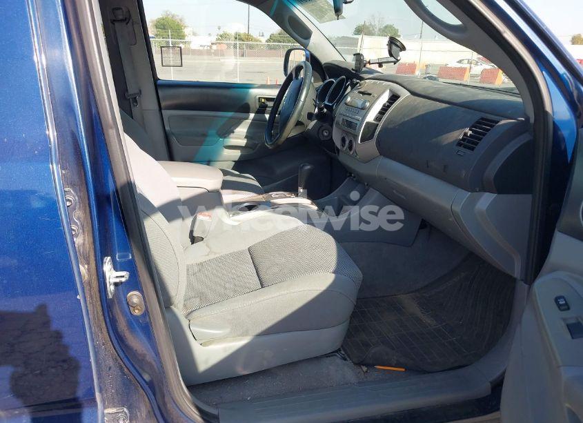 Photo 5 of 2005 Toyota Tacoma DOUBLE CAB (VIN 5TELU42N75Z099697)