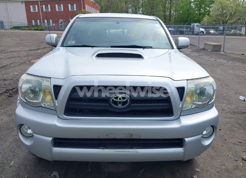 Photo 12 of 2005 Toyota Tacoma BASE V6 (VIN 5TELU42N85Z104762)
