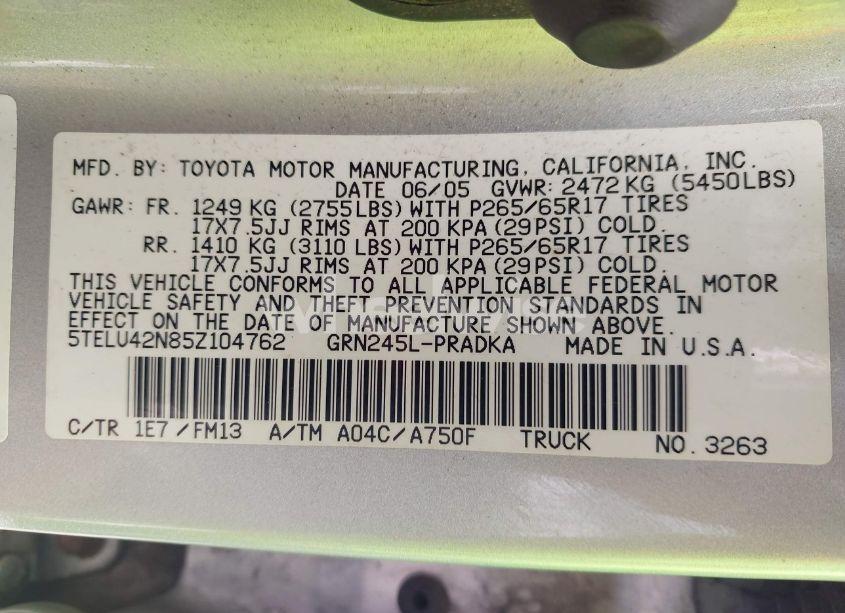 Photo 9 of 2005 Toyota Tacoma BASE V6 (VIN 5TELU42N85Z104762)