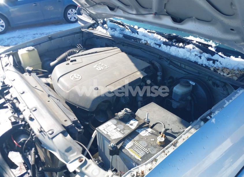 Photo 10 of 2005 Toyota Tacoma BASE V6 (VIN 5TELU42N85Z130973)
