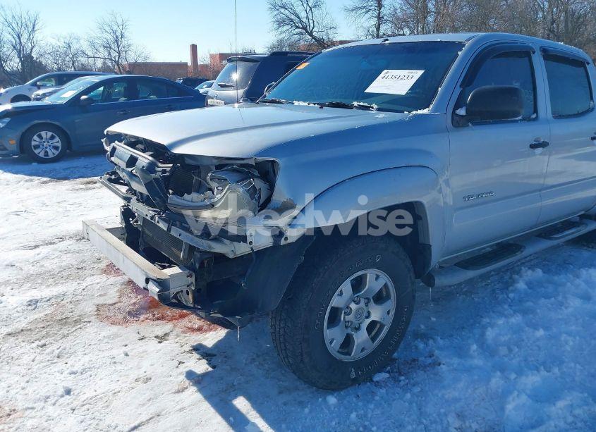 Photo 22 of 2005 Toyota Tacoma BASE V6 (VIN 5TELU42N85Z130973)