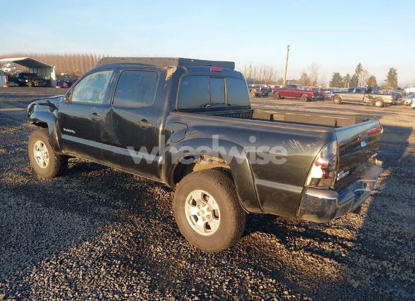 Photo 3 of 2005 Toyota Tacoma BASE V6 (VIN 5TELU42N85Z143206)