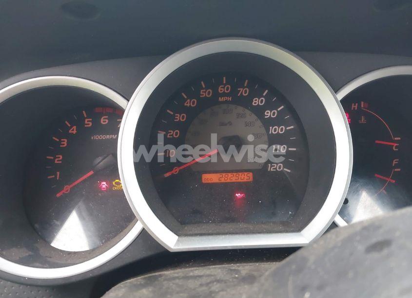 Photo 7 of 2005 Toyota Tacoma BASE V6 (VIN 5TELU42N85Z143206)