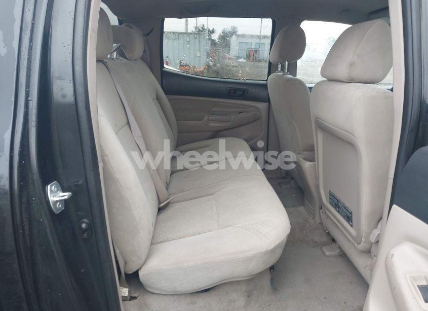 Photo 8 of 2005 Toyota Tacoma BASE V6 (VIN 5TELU42N85Z143206)