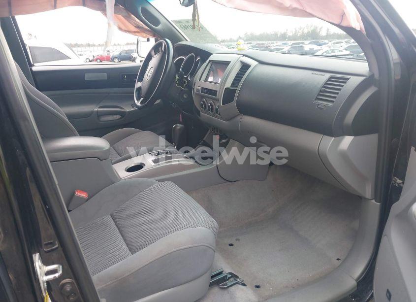 Photo 5 of 2009 Toyota Tacoma DOUBLE CAB (VIN 5TELU42N99Z601888)