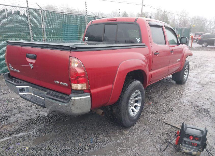 Photo 4 of 2005 Toyota Tacoma BASE V6 (VIN 5TELU42NX5Z092405)