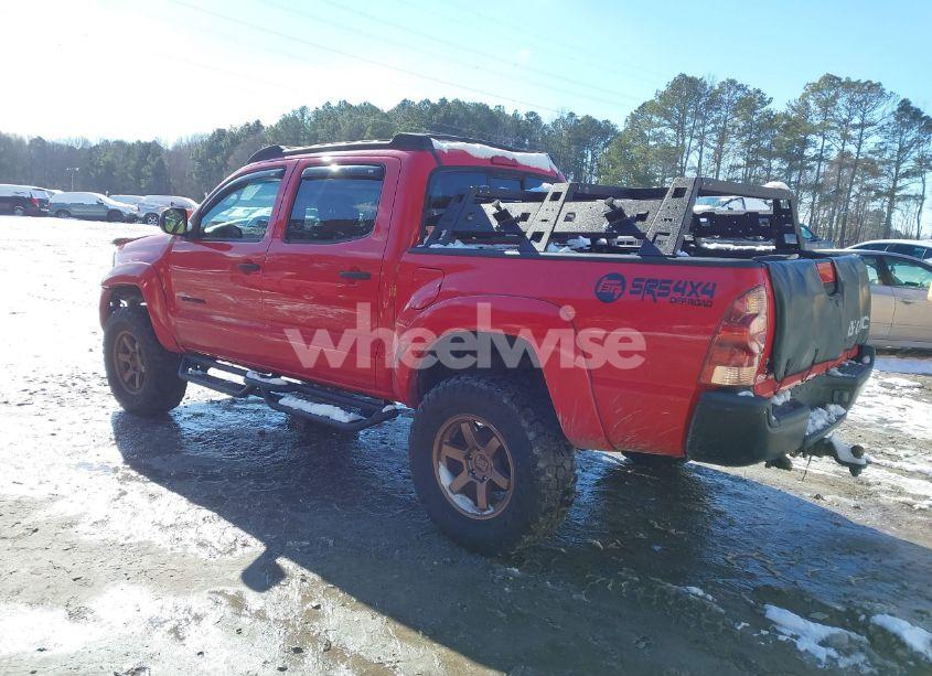 Photo 3 of 2006 Toyota Tacoma BASE V6 (VIN 5TELU42NX6Z281136)