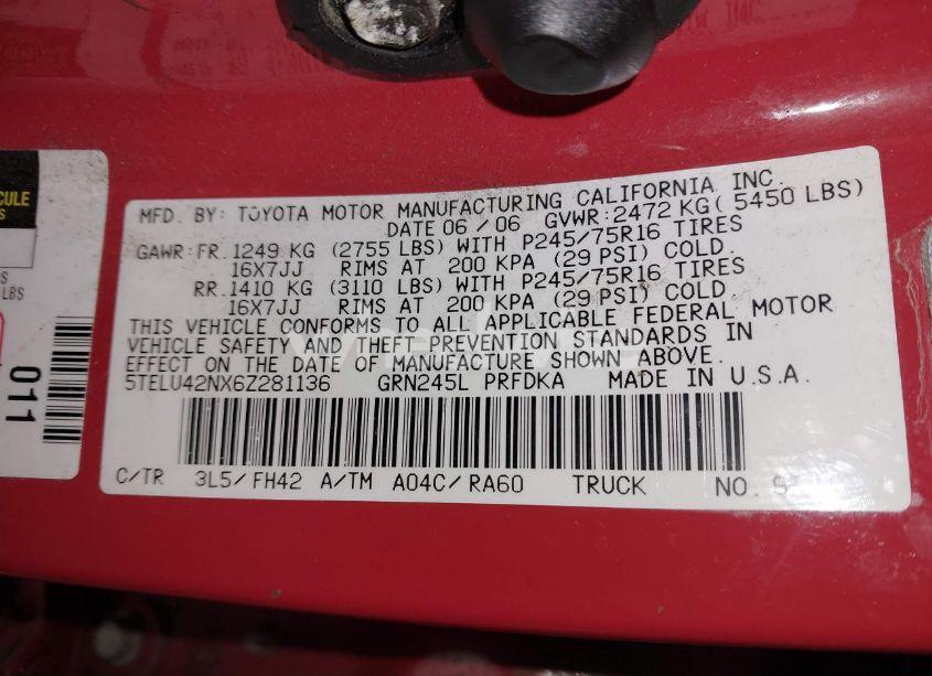 Photo 9 of 2006 Toyota Tacoma BASE V6 (VIN 5TELU42NX6Z281136)