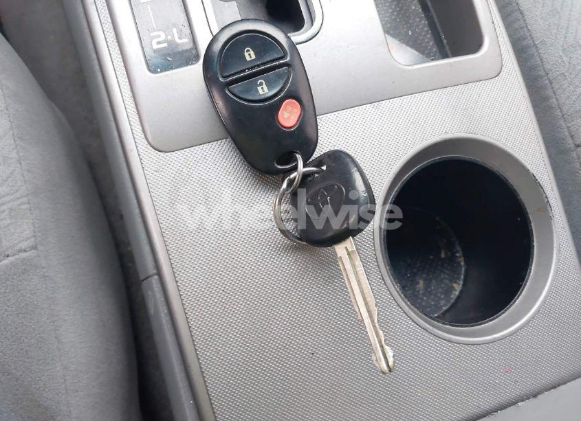 Photo 11 of 2006 Toyota Tacoma BASE V6 (VIN 5TELU42NX6Z311297)