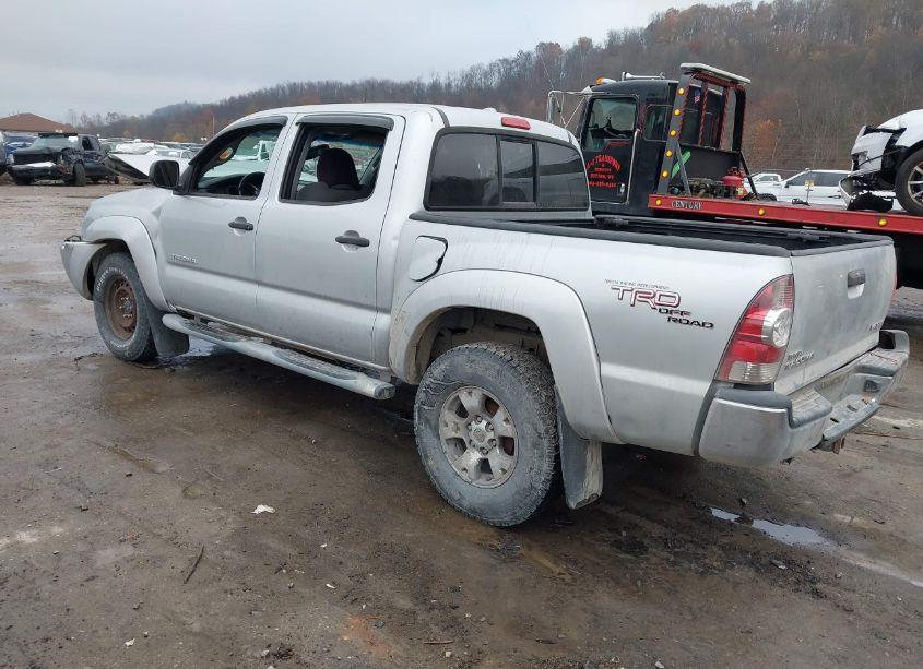 Photo 3 of 2009 Toyota Tacoma DOUBLE CAB (VIN 5TELU42NX9Z599021)