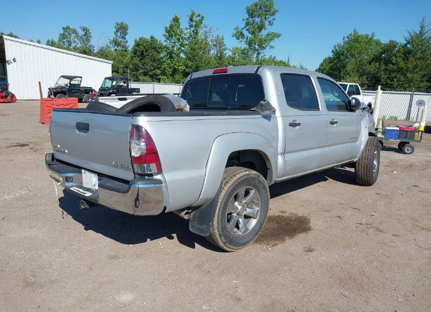 Photo 4 of 2010 Toyota Tacoma BASE V6 (VIN 5TELU4EN4AZ706077)