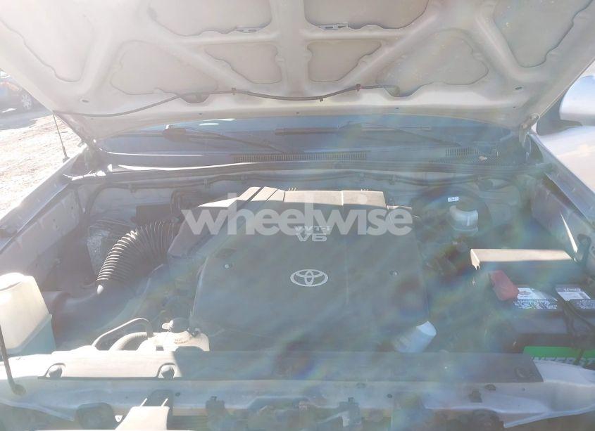 Photo 10 of 2010 Toyota Tacoma DOUBLE CAB (VIN 5TELU4EN6AZ720014)