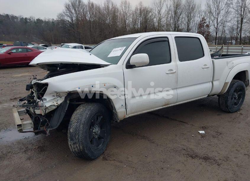 Photo 2 of 2005 Toyota Tacoma DOUBLE CAB LONG BED (VIN 5TEMU52N15Z130453)