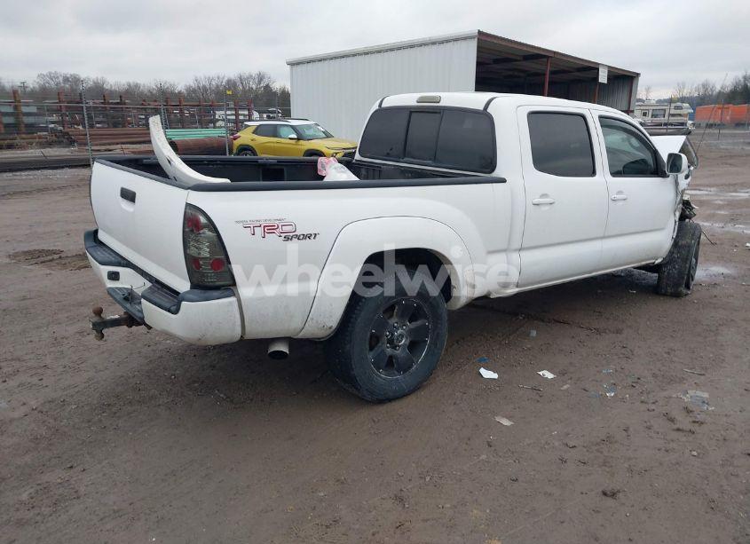 Photo 4 of 2005 Toyota Tacoma DOUBLE CAB LONG BED (VIN 5TEMU52N15Z130453)